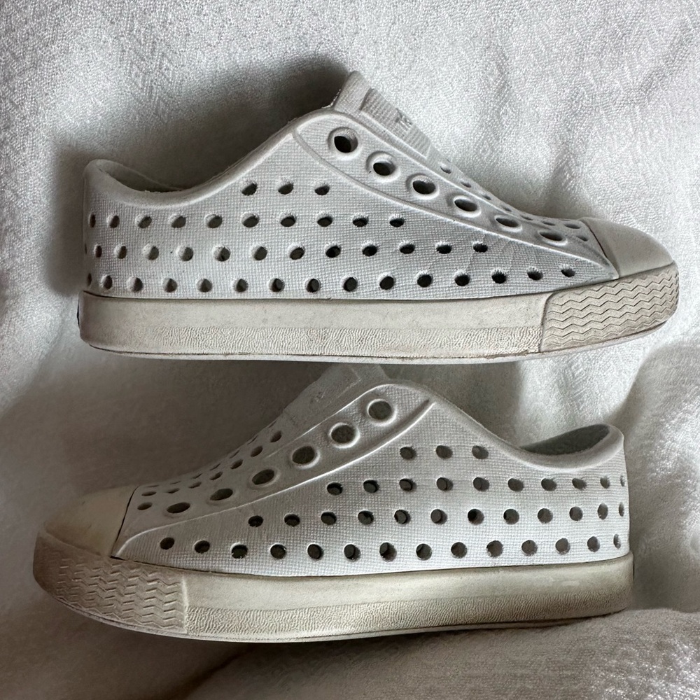White Native Shoes, toddler size 5.